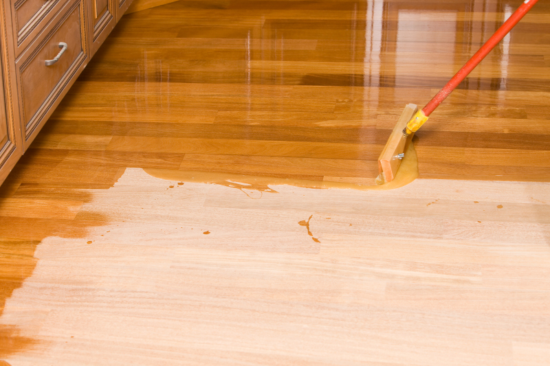 【木地板用什么油漆】选择适合木地板的油漆